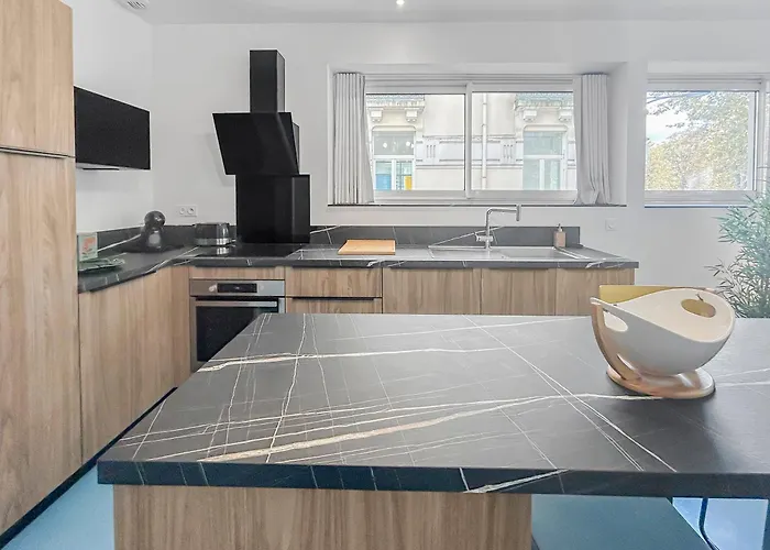 Lumineux Proche Du Parc Des Sources Vichy