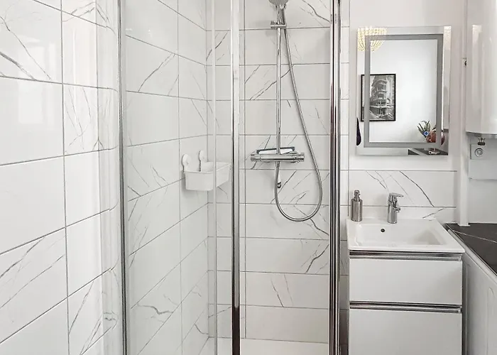 Lumineux Proche Du Parc Des Sources Apartman *